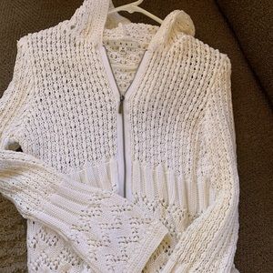Cabi white knitted sweater